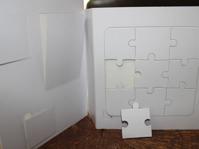 Encoladora de rompecabezas de alimentación única