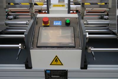 Máquina para alimentación y encolado de cartón a alta velocidad automática